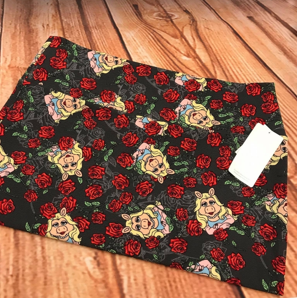 LuLaRoe Disney Cassie Pencil Skirt Size 2XL New